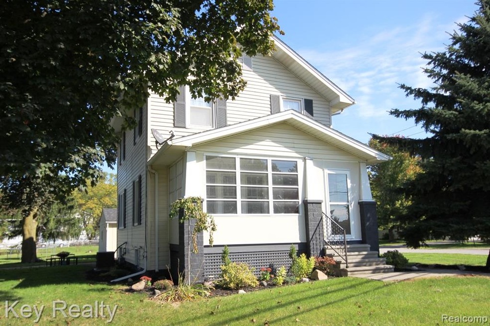 Welcome Home to 5304 E Dunbar Rd