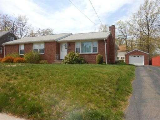 73 Locust St, Holyoke, MA 01040 - photo 1