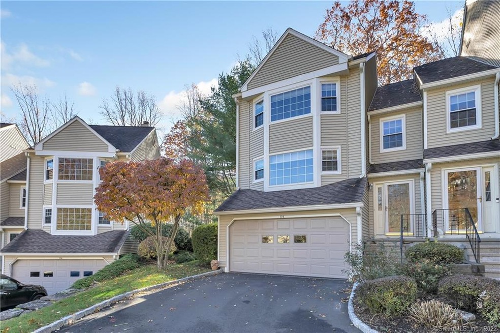 176 Governor Trumbull Way