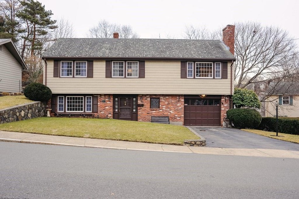 16 Bradley Rd, Salem, MA 01970 - photo 1