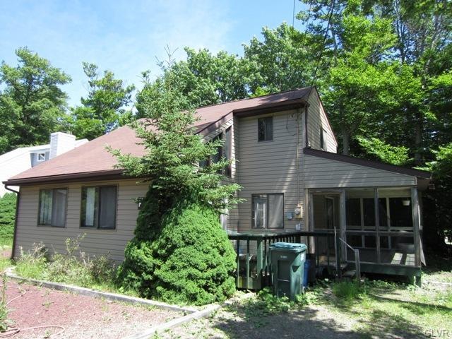 519 W Country Place Dr, Tobyhanna, PA 18466 - photo 1
