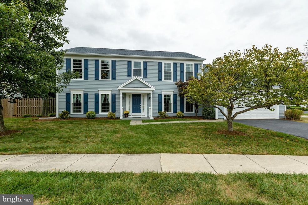 4115 Casey Ct, Alexandria, VA 22306 - photo 1