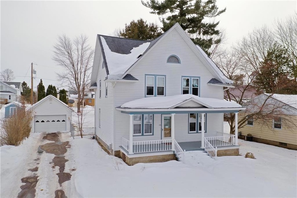 Welcome to 228 E Washington Street!