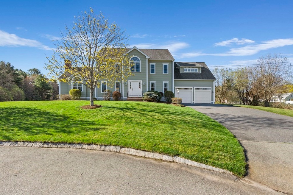 2 Stonecroft Farm Ln, West Bridgewater, MA 02379 - photo 1