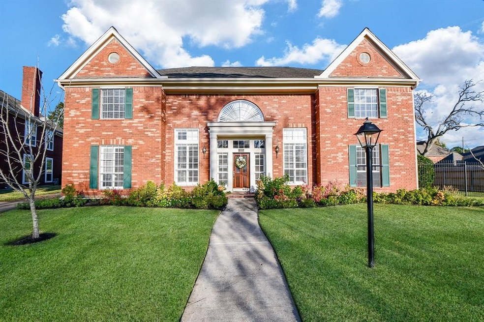 Sold • Co-Listing Agent