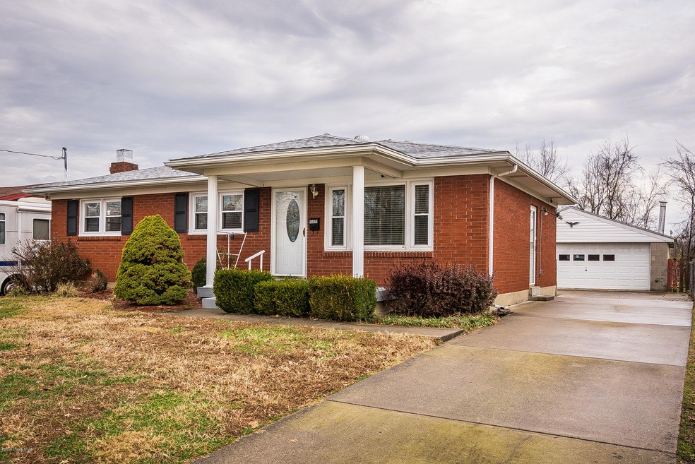 6509 Tearose Dr-11