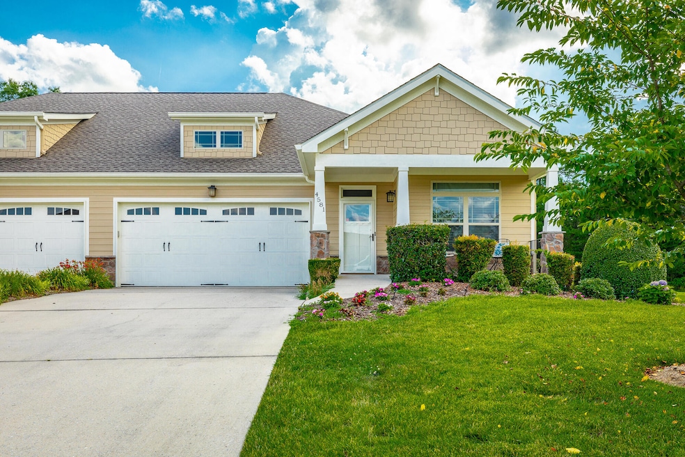 Pending $439,900