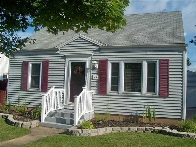 Exterior Front