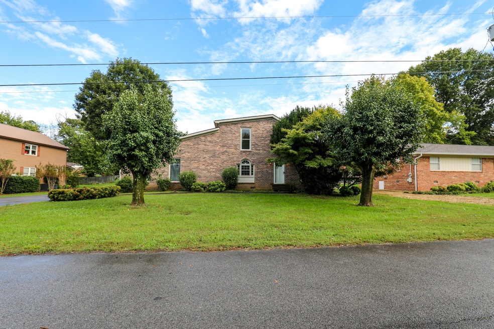 2702 Harris Cir NW, Cleveland, TN 37312 - photo 1