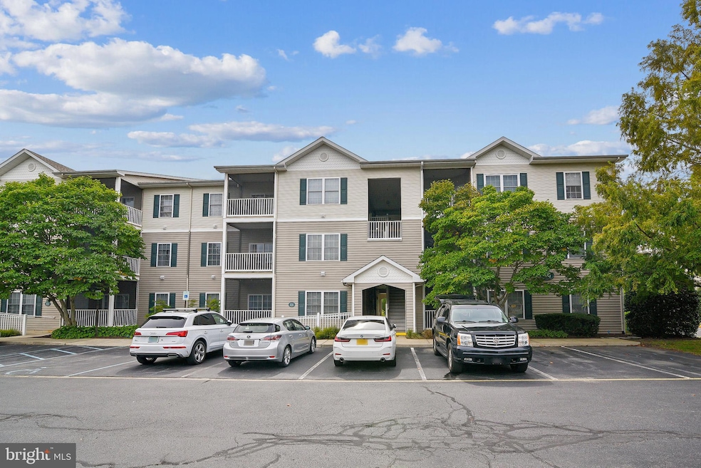 Under Contract $380,000