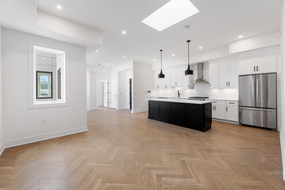 151 Webster Ave unit 302, Jersey City, NJ 07307 - photo 1