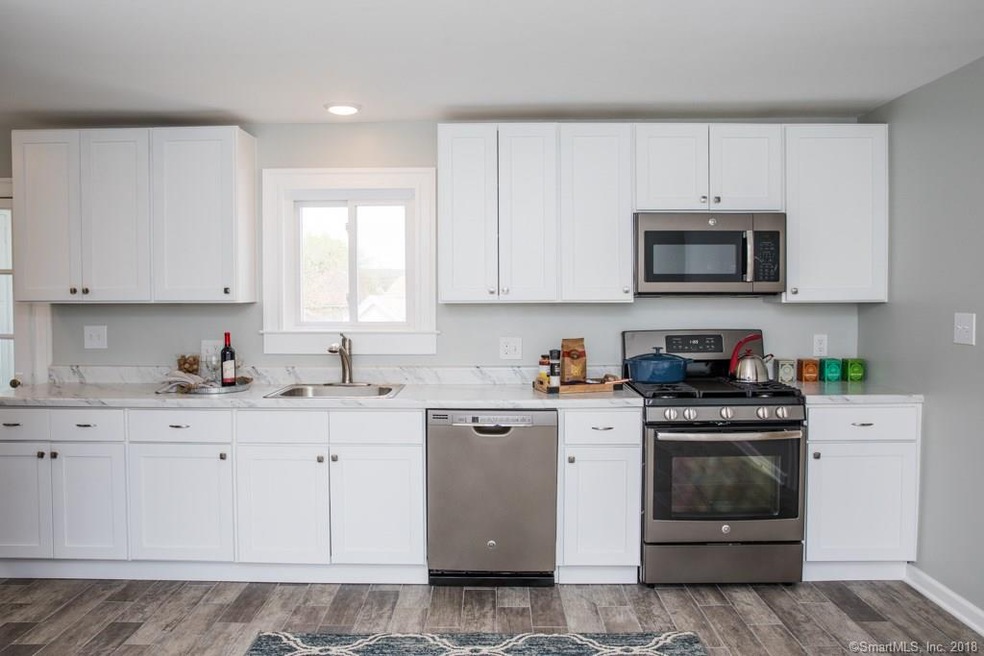 42 Ruby St, New Haven, CT 06515 - photo 1