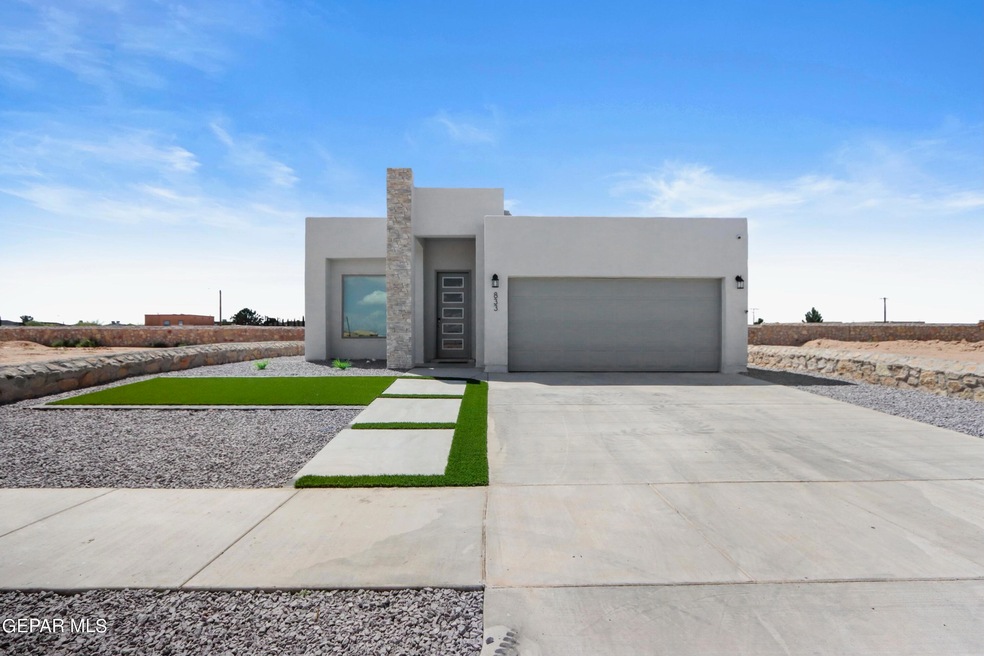 357 Plateau Dr, Socorro, TX 79927 - photo 1