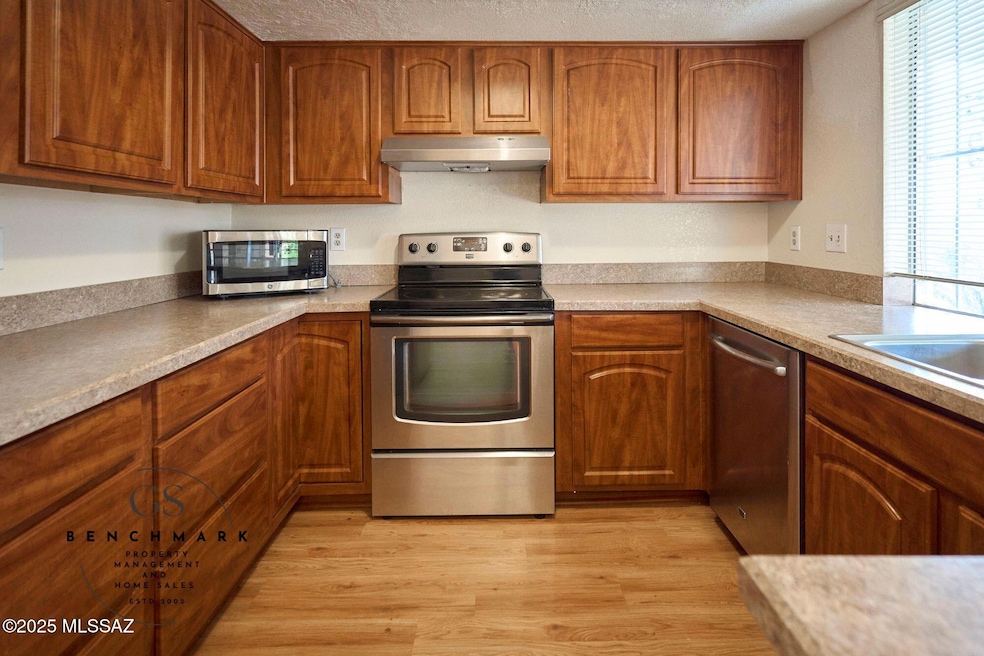 2230 S Greasewood Rd, Tucson, AZ 85713 - photo 1