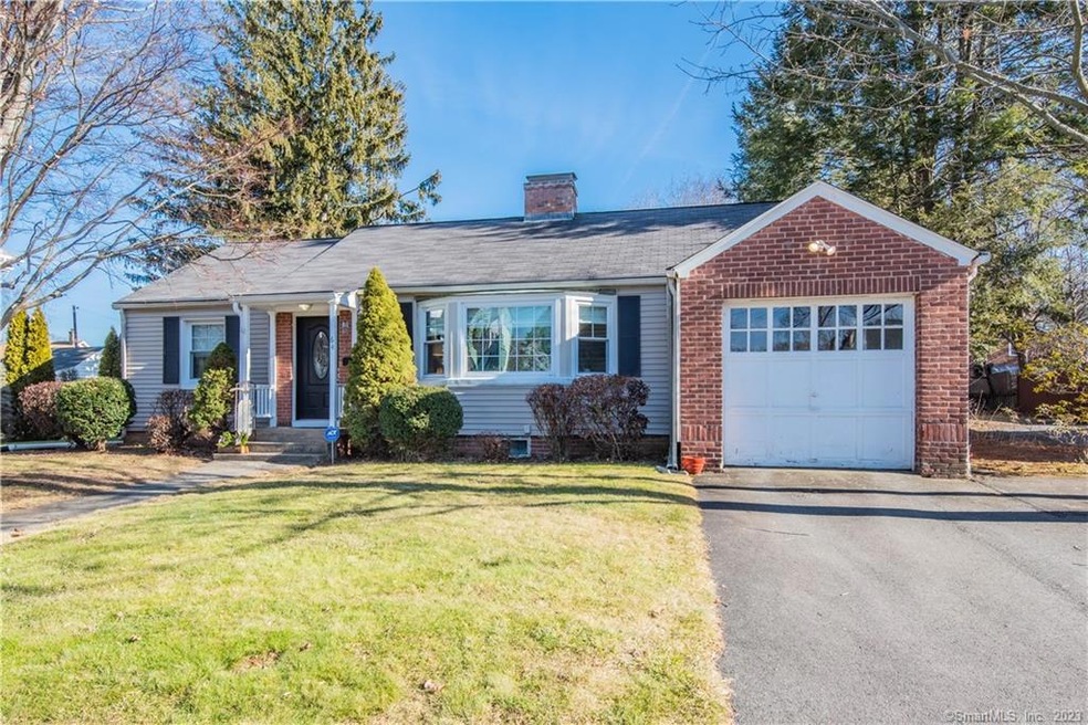 64 Robert St, Waterbury, CT 06710 - photo 1