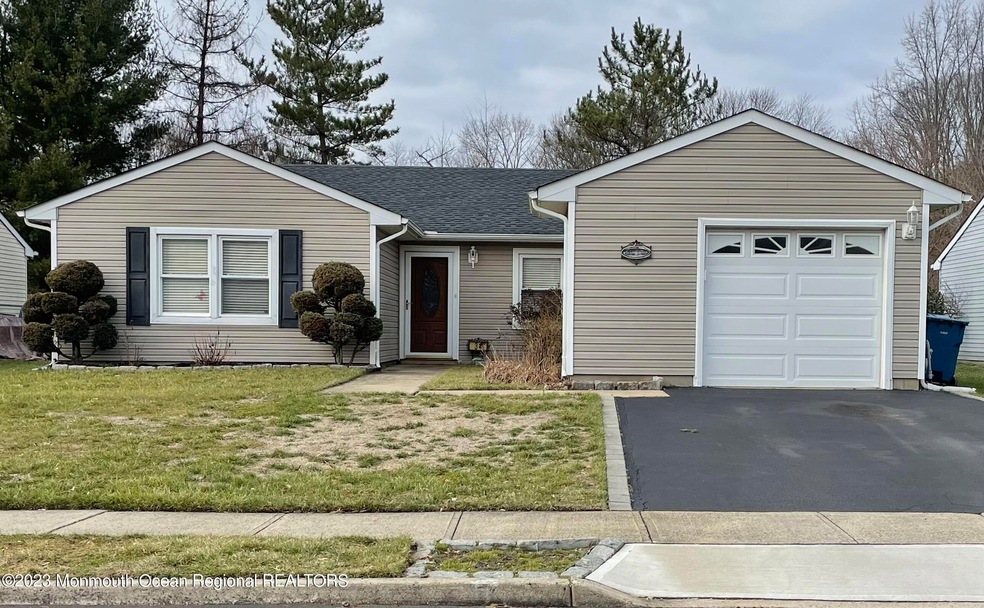 8FAB3358-70BA-4C6A-B69E-F45E30BC0BB5