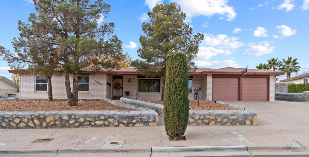 10840 Vista Lomas Dr, El Paso, TX 79935 - photo 1