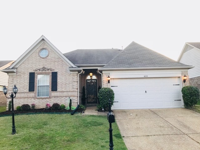 Newly renovated, stainless steel appliances!