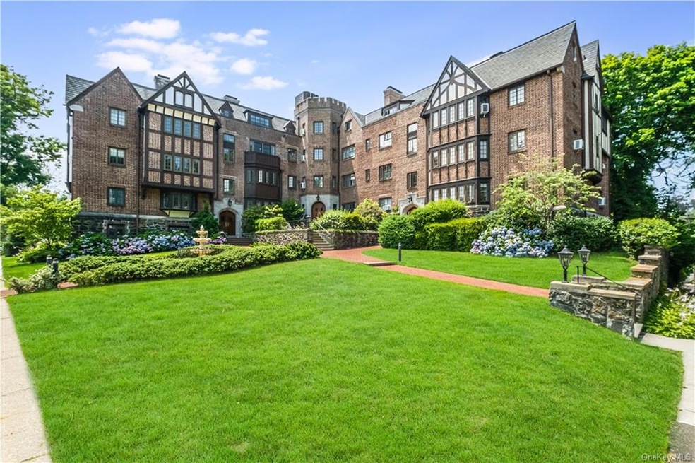 6 Davis Ave unit C32, Rye, NY 10580 - photo 1