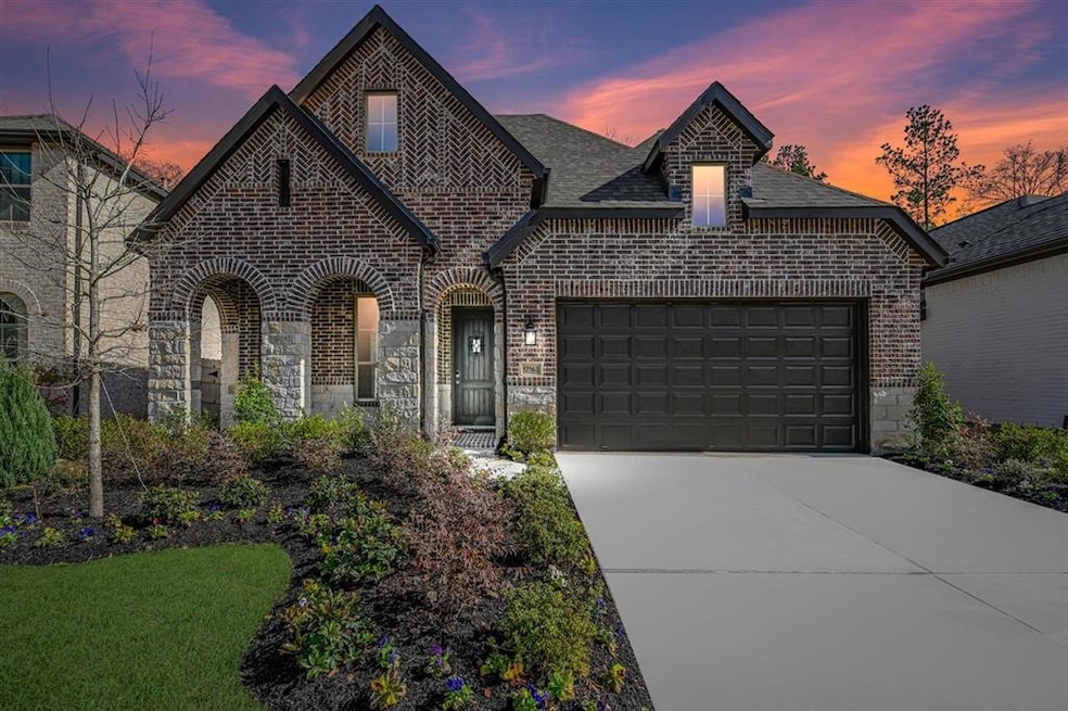 17163 Crimson Crest Dr, Conroe, TX 77302 - photo 1