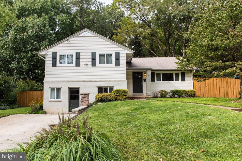 10932 Byrd Dr, Fairfax, VA 22030 - photo 1