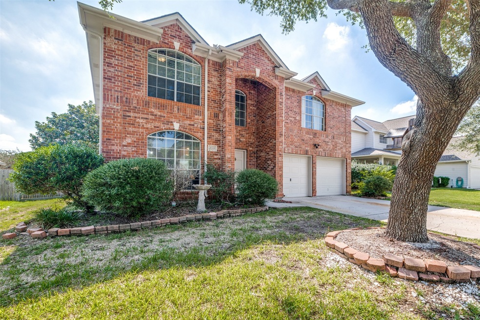 30550 Country Meadows Dr, Tomball, TX 77375 - photo 1