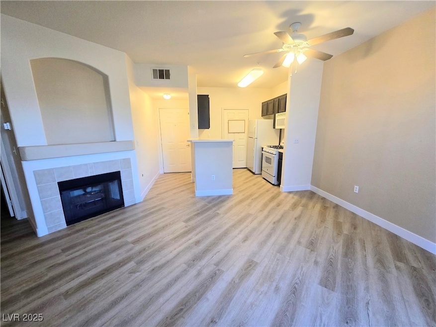 7123 S Durango Dr unit 104, Las Vegas, NV 89113 - photo 1