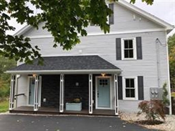 Sold $1,470,000 • Co-Listing Agent