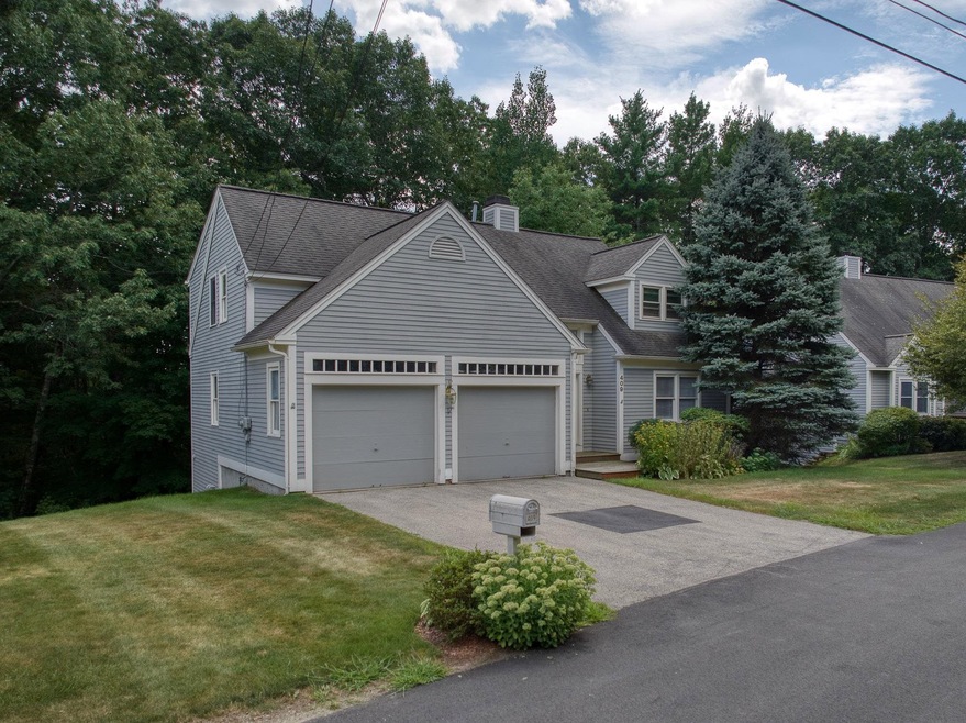 409 Elk Run Rd, Hudson, NH 03051 - photo 1