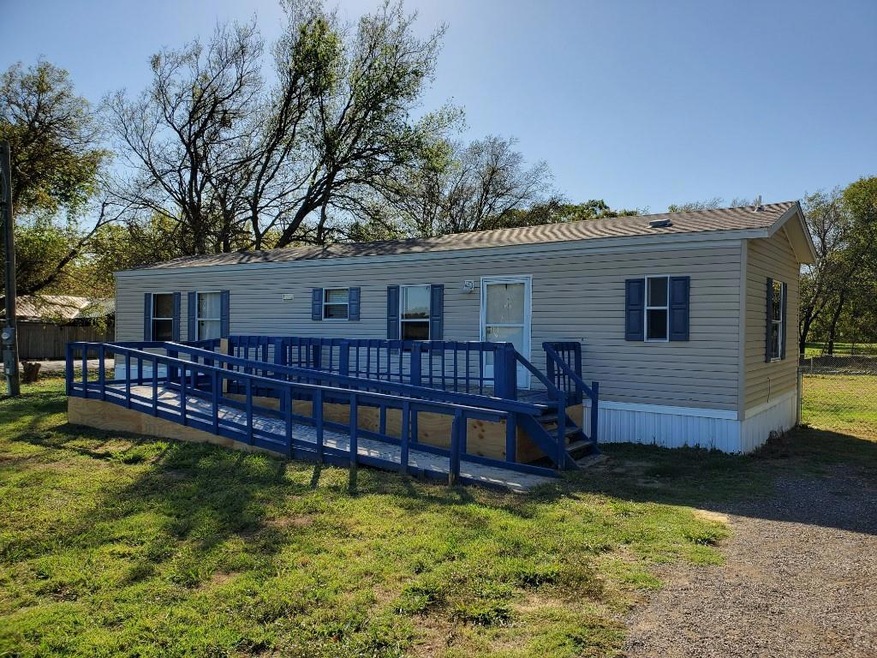 4901 Barton Rd, Joshua, TX 76058 - photo 1