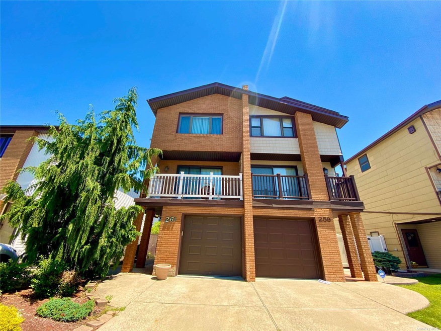 261 Doane Ave, Staten Island, NY 10308 - photo 1