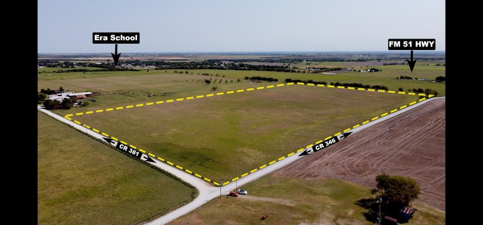 0 Cr 381 unit 20992210, Era, TX 76238 - photo 1