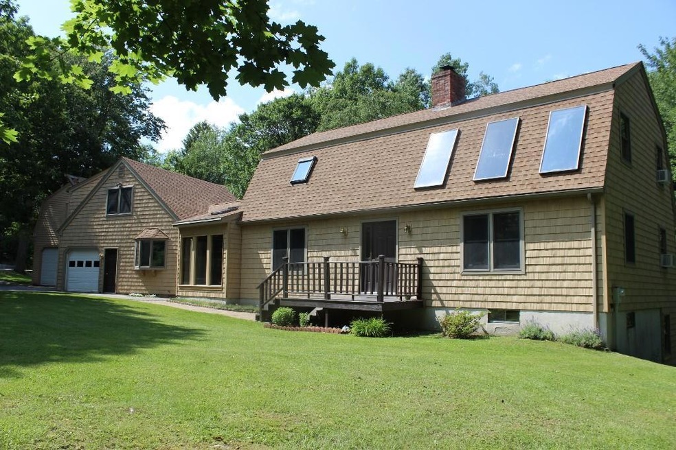 862 Main St, Eliot, ME 03903 - photo 1