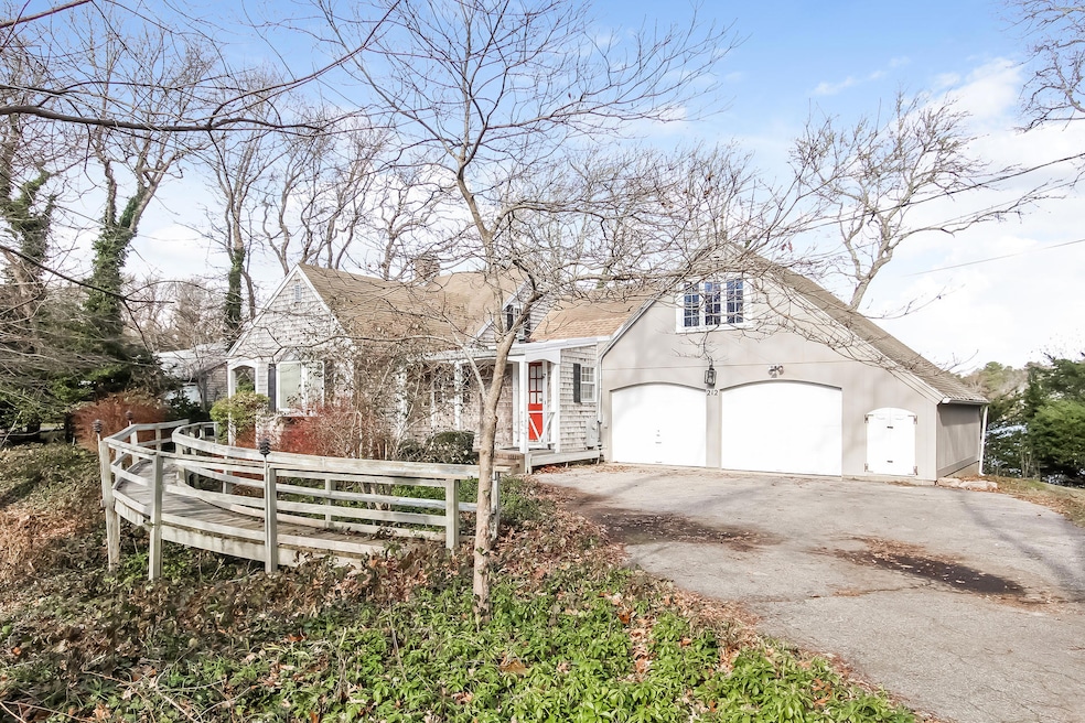 212 Holly Point Rd, Centerville, MA 02632 - photo 1