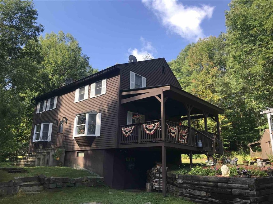 330 Royalston Rd, Fitzwilliam, NH 03447 - photo 1