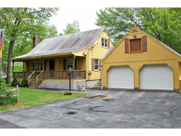 205 Rattlesnake Hill Rd, Auburn, NH 03032 - photo 1