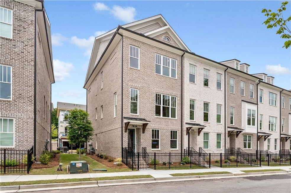 BRAND NEW BUILD! Beautiful END unit townhouse!