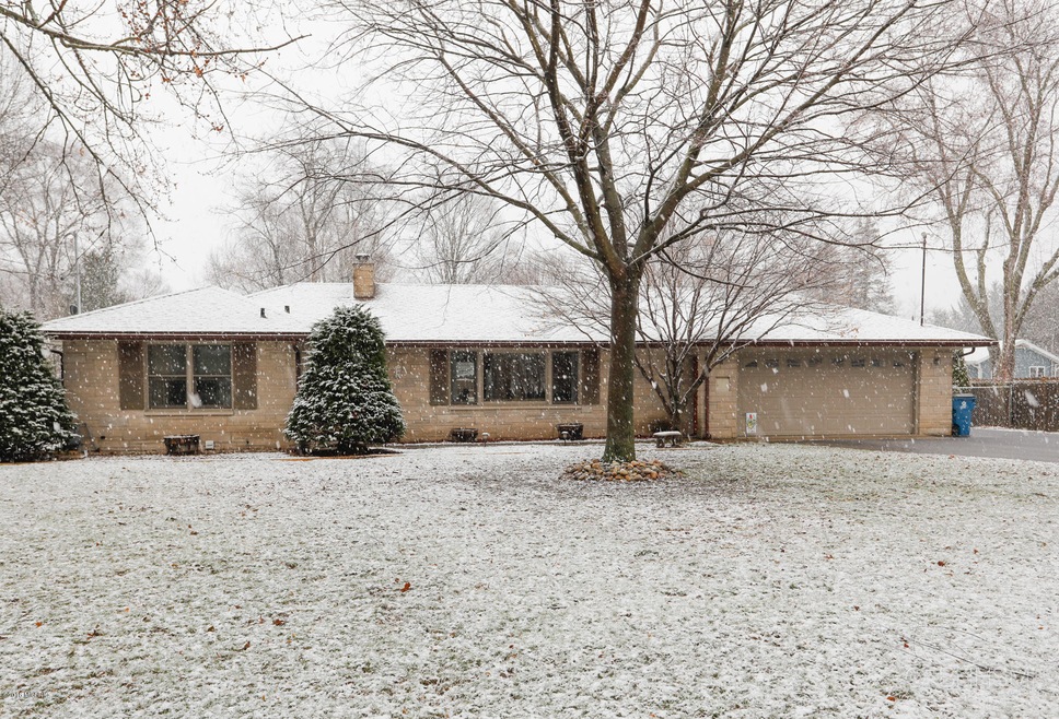 770 Thomas St-101