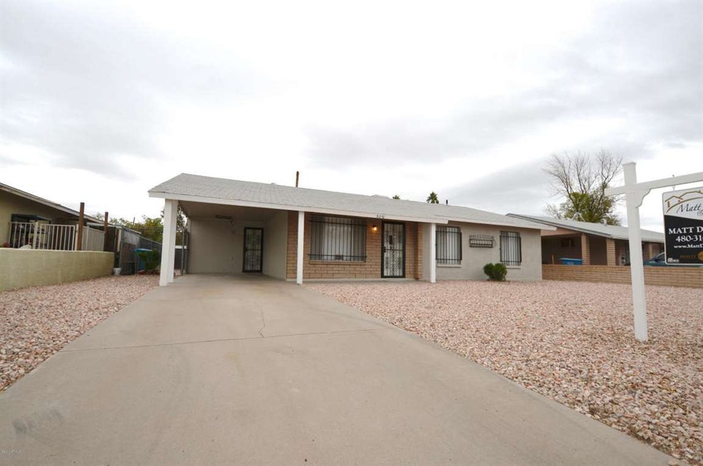 5210 W Cypress St, Phoenix, AZ 85035 - photo 1