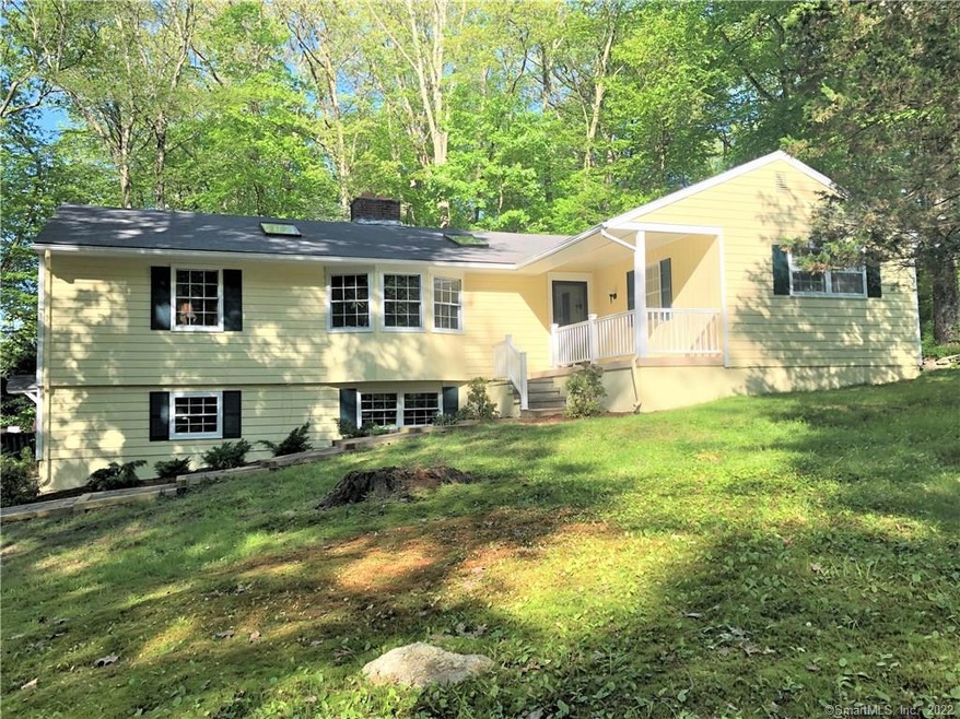 29 High Meadow Rd, Weston, CT 06883 - photo 1