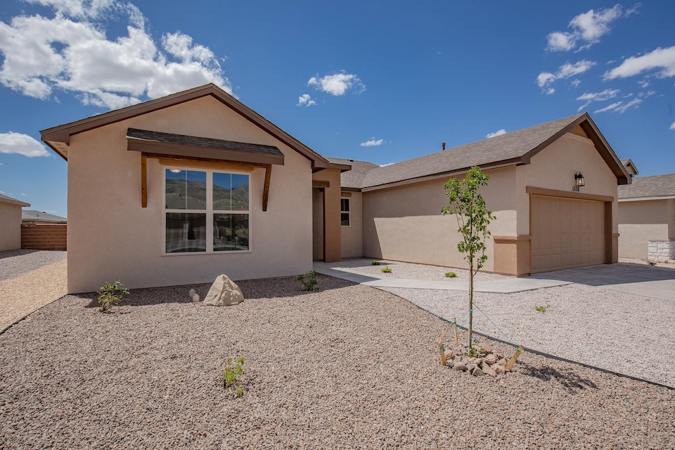1338 La Codorniz Dr, Alamogordo, NM 88310 - photo 1
