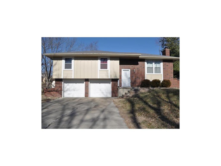 Front view of 16908 E 4th St.