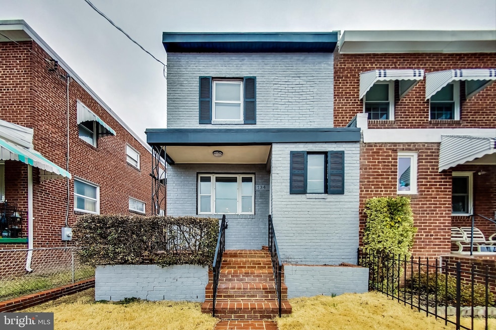 734 Oglethorpe St NE, Washington, DC 20011 - photo 1