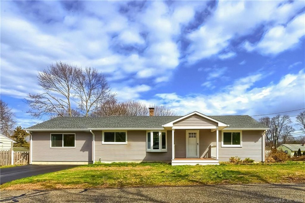 12 Tabernacle Ave, Niantic, CT 06357 - photo 1