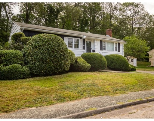 12 Mcdonnell Dr, Randolph, MA 02368 - photo 1