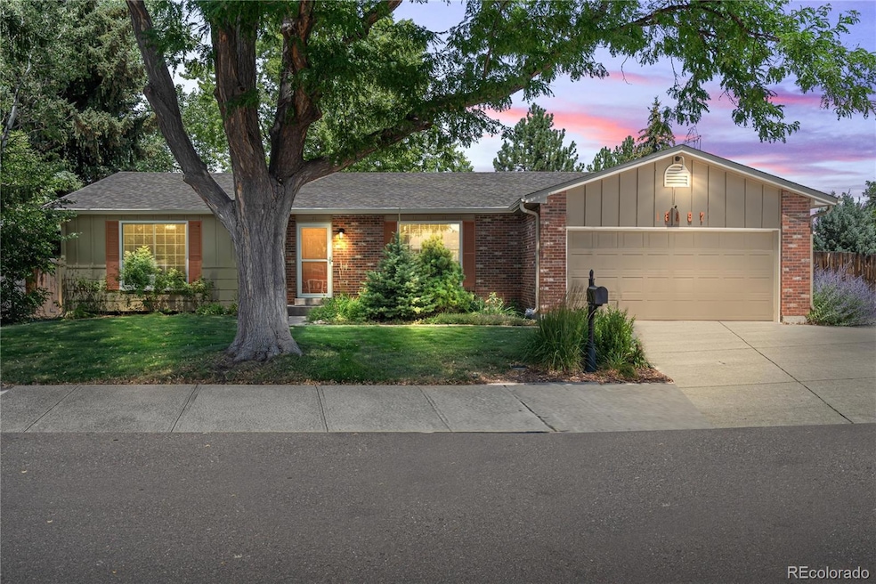 18197 E Asbury Place, Aurora, CO 80013 - photo 1