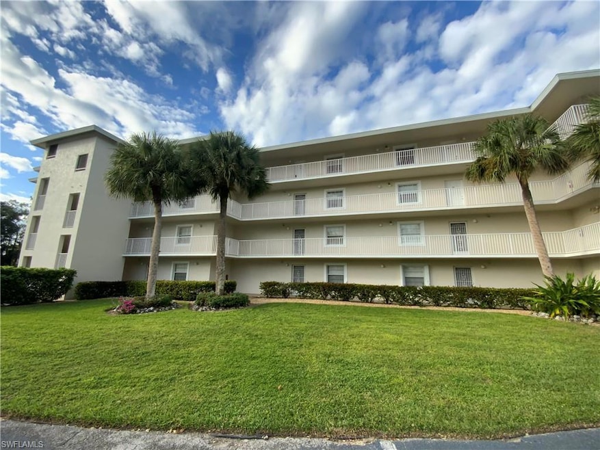 441 Quail Forest Blvd unit 401, Naples, FL 34105 - photo 1