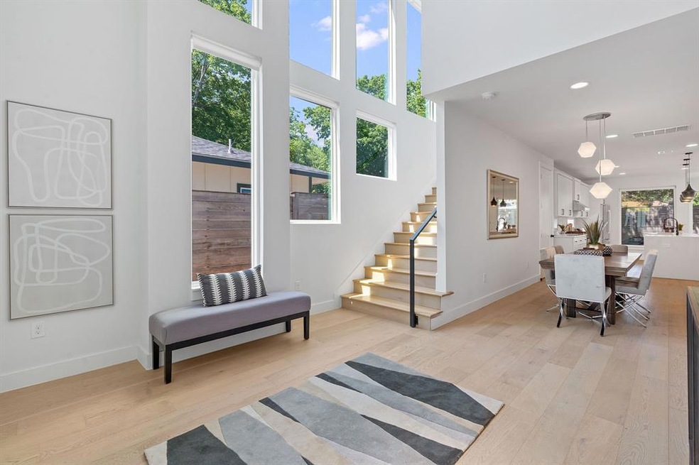 Modern and glamorous entry.