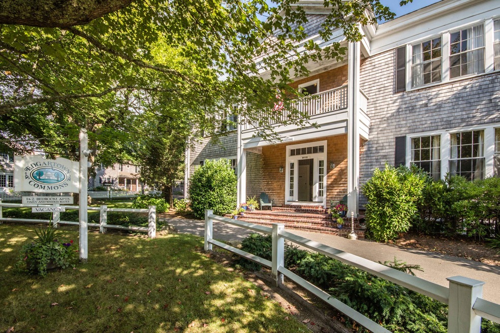 Edgartown Commons #11 (14 of 14)