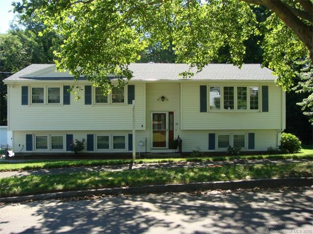 25 Englewood Dr, East Haven, CT 06513 - photo 1
